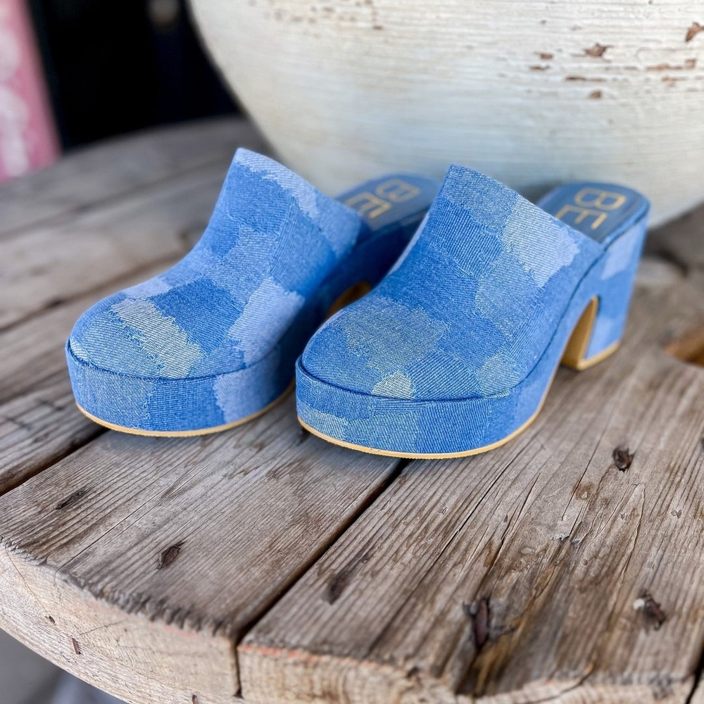 BEACH BY MATISSE Blue Denim Platform Mules Size 8 - Picture 1 of 7